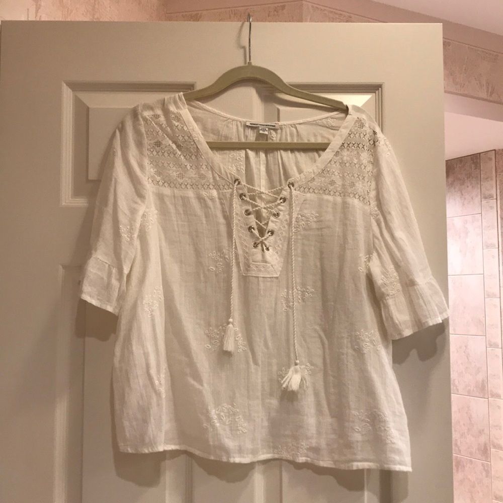 American Eagle white blouse